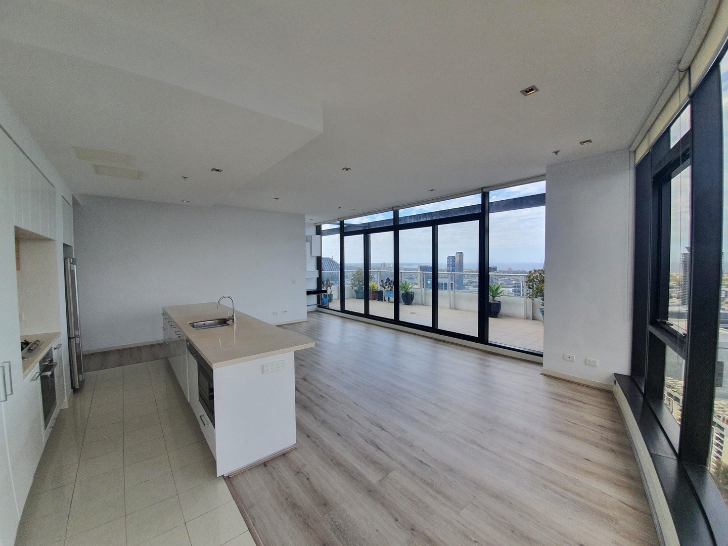 3801/100 Harbour Esplanade, Docklands, VIC 3008 - Thumbnail 2 - 15/02/2024