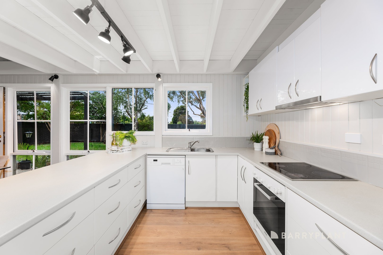 382 Mountain Highway, Wantirna, VIC 3152, Wantirna - Thumbnail 3