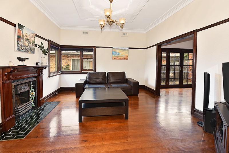 385 Pascoe Vale Road, Strathmore, VIC 3041, Strathmore - Thumbnail 2
