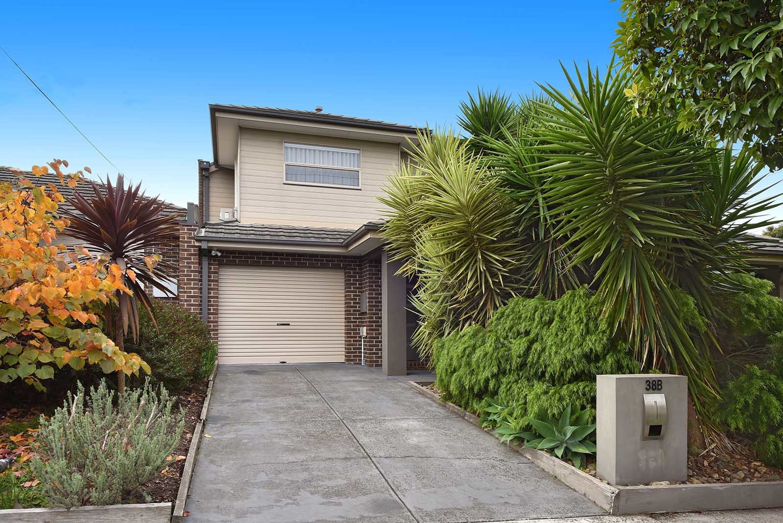 38B Crookston Road, Reservoir, VIC 3073, Reservoir - Thumbnail 2