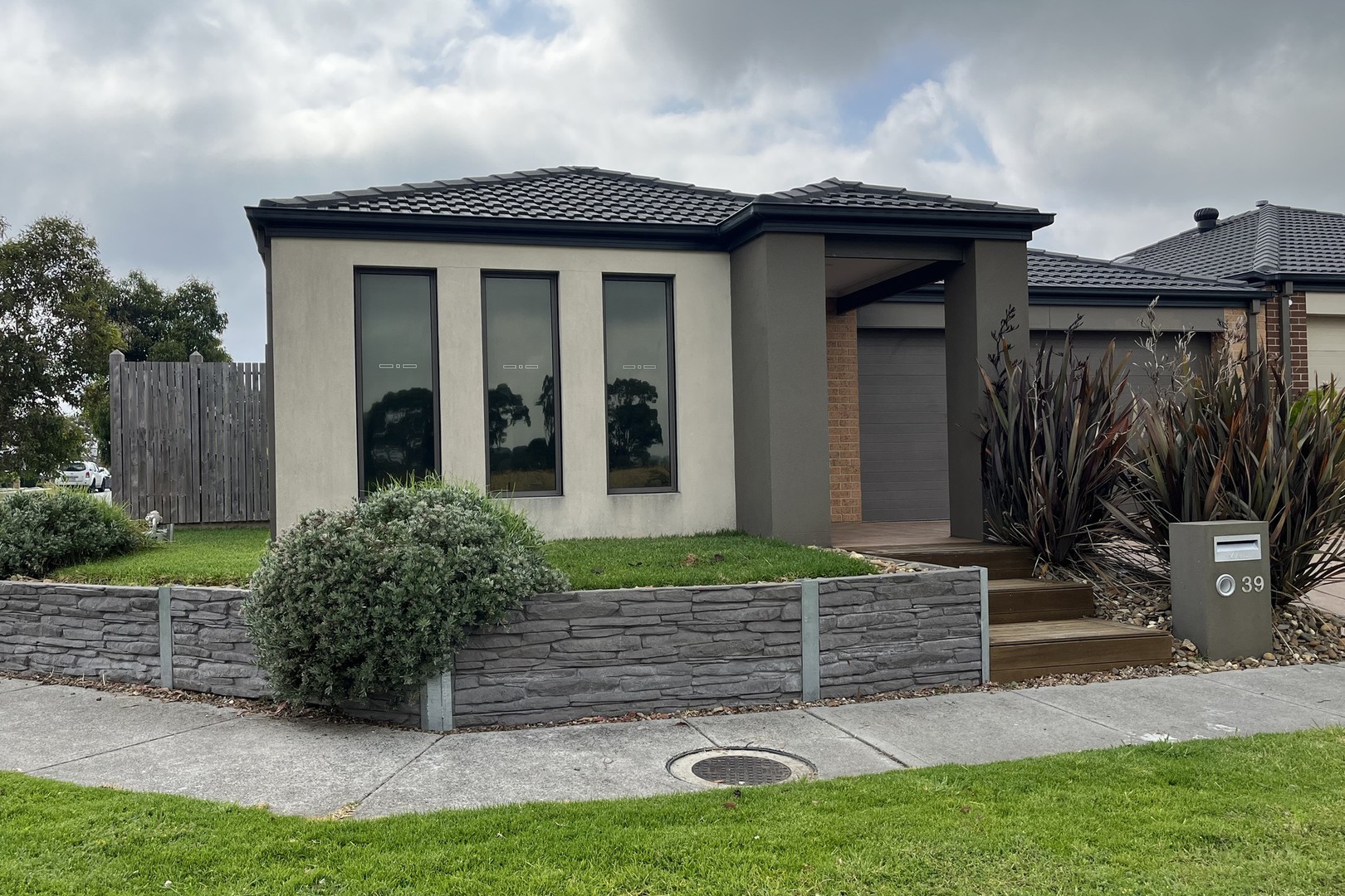 39 Avonbury Circuit, Cranbourne West, VIC 3977, Cranbourne West - Thumbnail 2