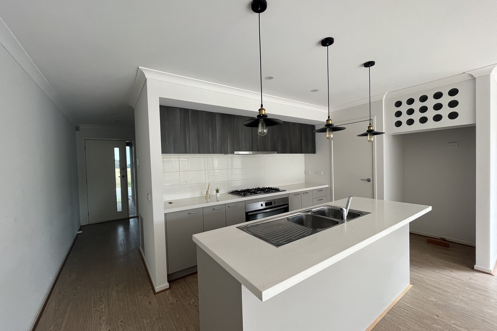 39 Avonbury Circuit, Cranbourne West, VIC 3977, Cranbourne West - Thumbnail 5