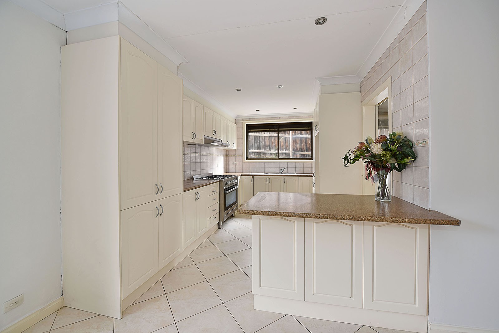 39 Bamford Avenue, Westmeadows, VIC 3049, Westmeadows - Thumbnail 3