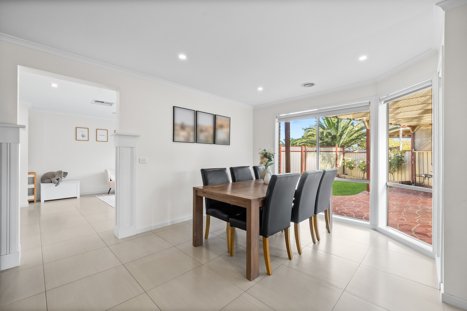 39 Cardinia Crescent, Taylors Hill, VIC 3037, Taylors Hill - Thumbnail 7