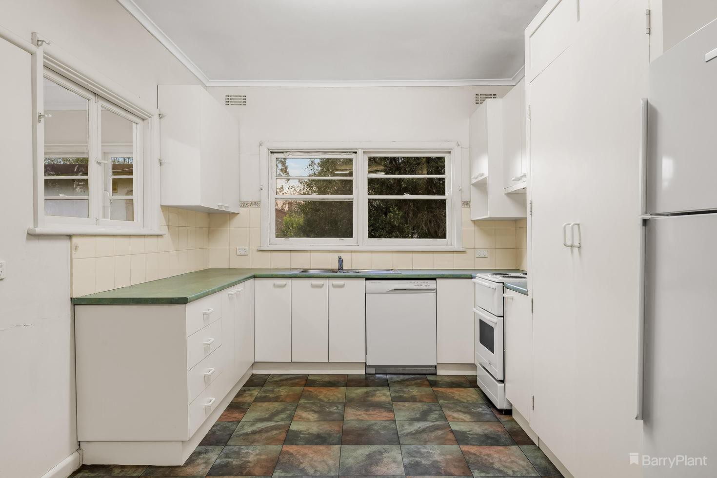 39 Churinga Avenue, Mitcham, VIC 3132, Mitcham - Thumbnail 5