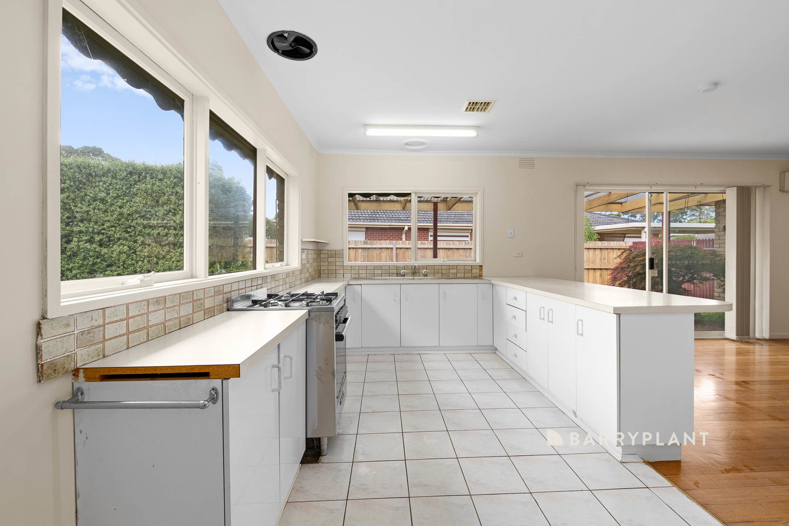 39 Clairmont Avenue, Cranbourne, VIC 3977, Cranbourne - Thumbnail 6
