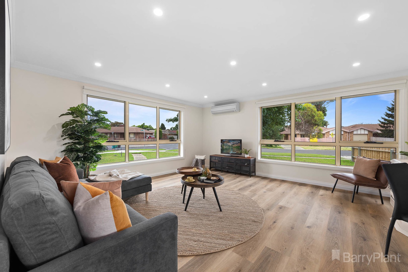 39 Cranbourne DriveCranbourne, VIC 3977, Cranbourne - Thumbnail 3