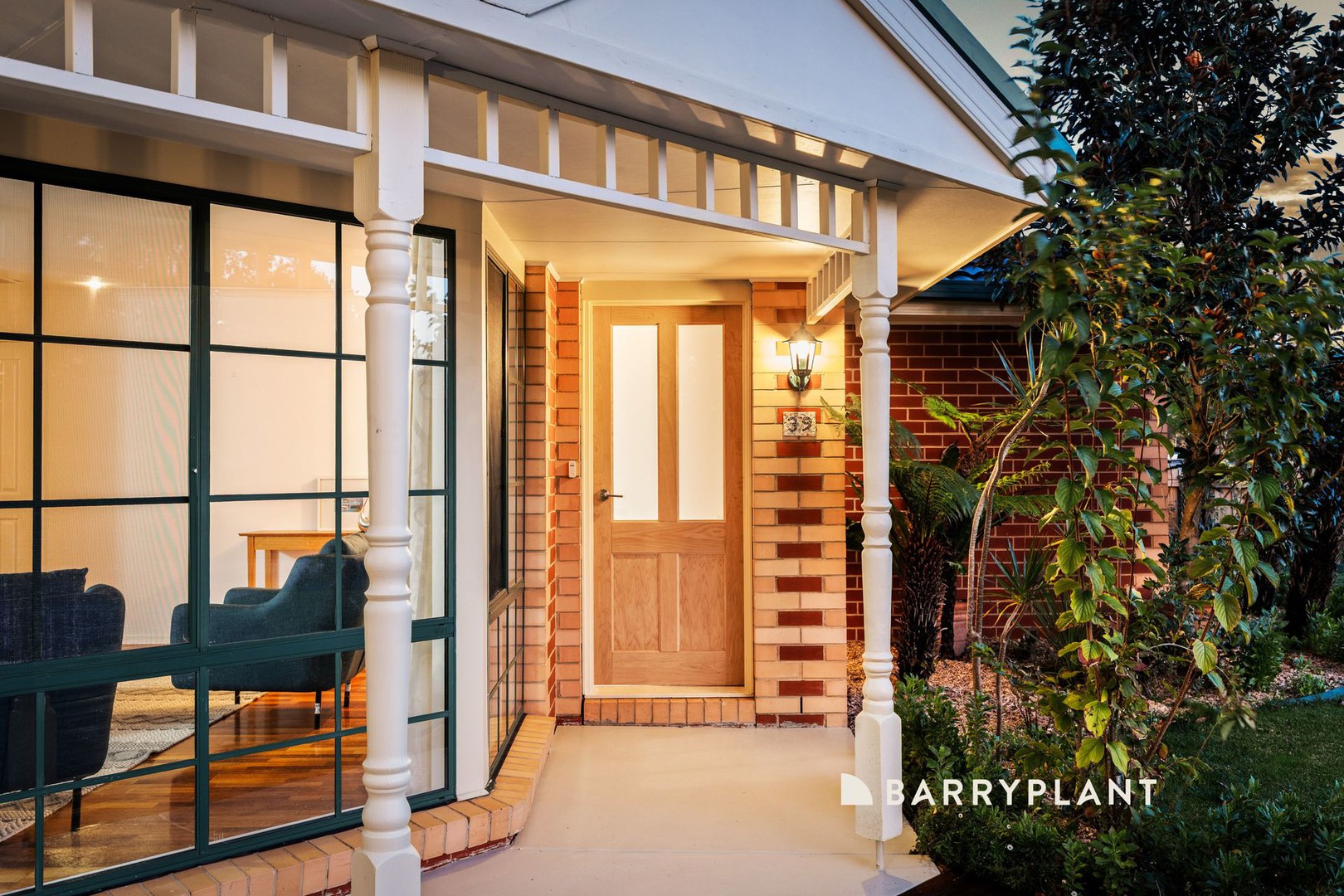 39 Crusoe Drive, Lysterfield, VIC 3156 - Thumbnail 2 - 15/04/2025