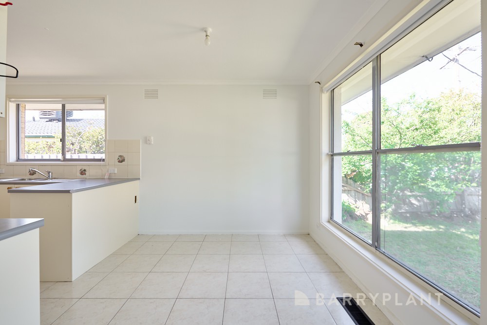 39 Devira Street, Dandenong North, VIC 3175, Dandenong North - Thumbnail 4