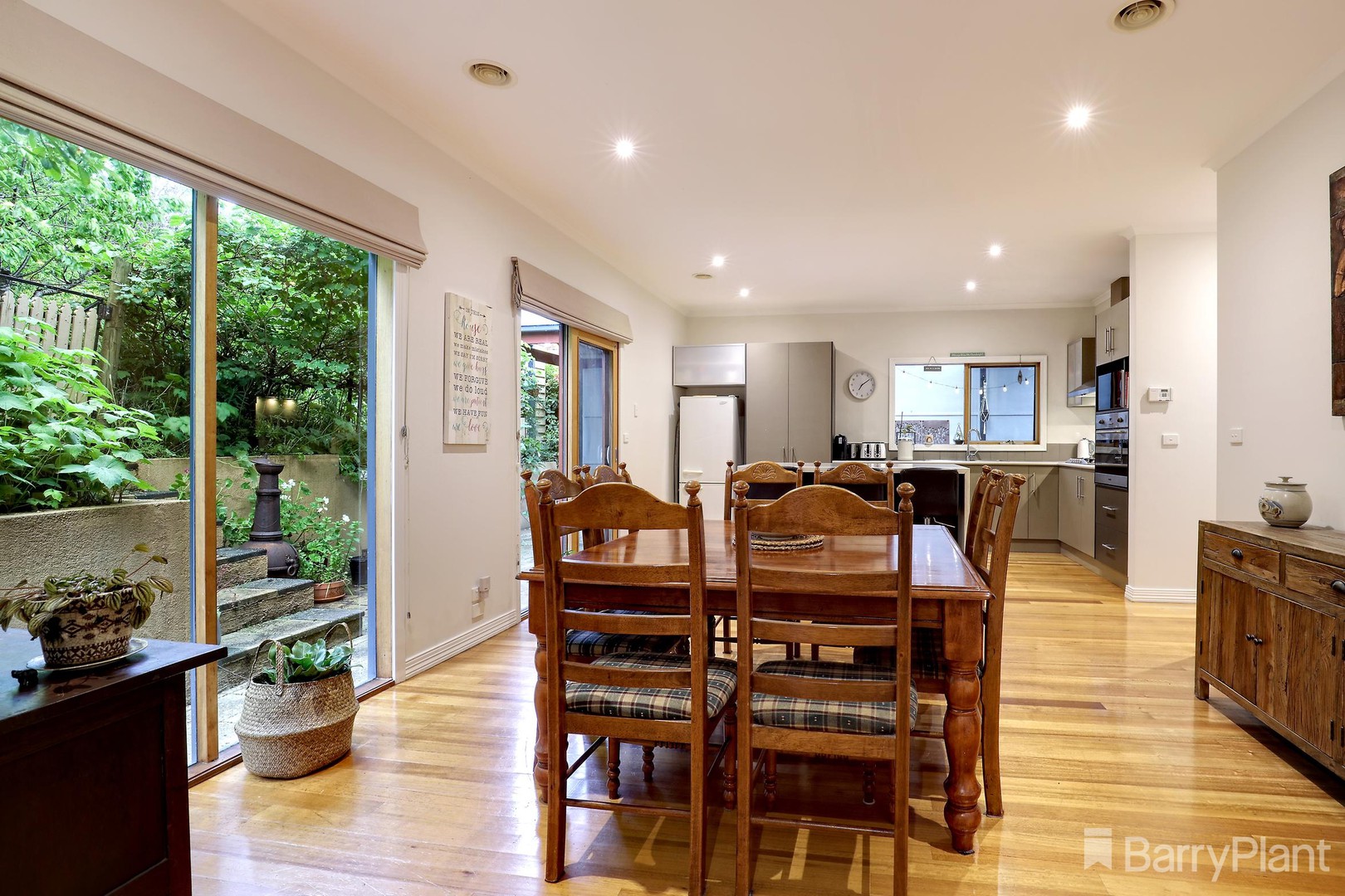 39 Emerald Lake Road, Emerald, VIC 3782, Emerald - Thumbnail 6