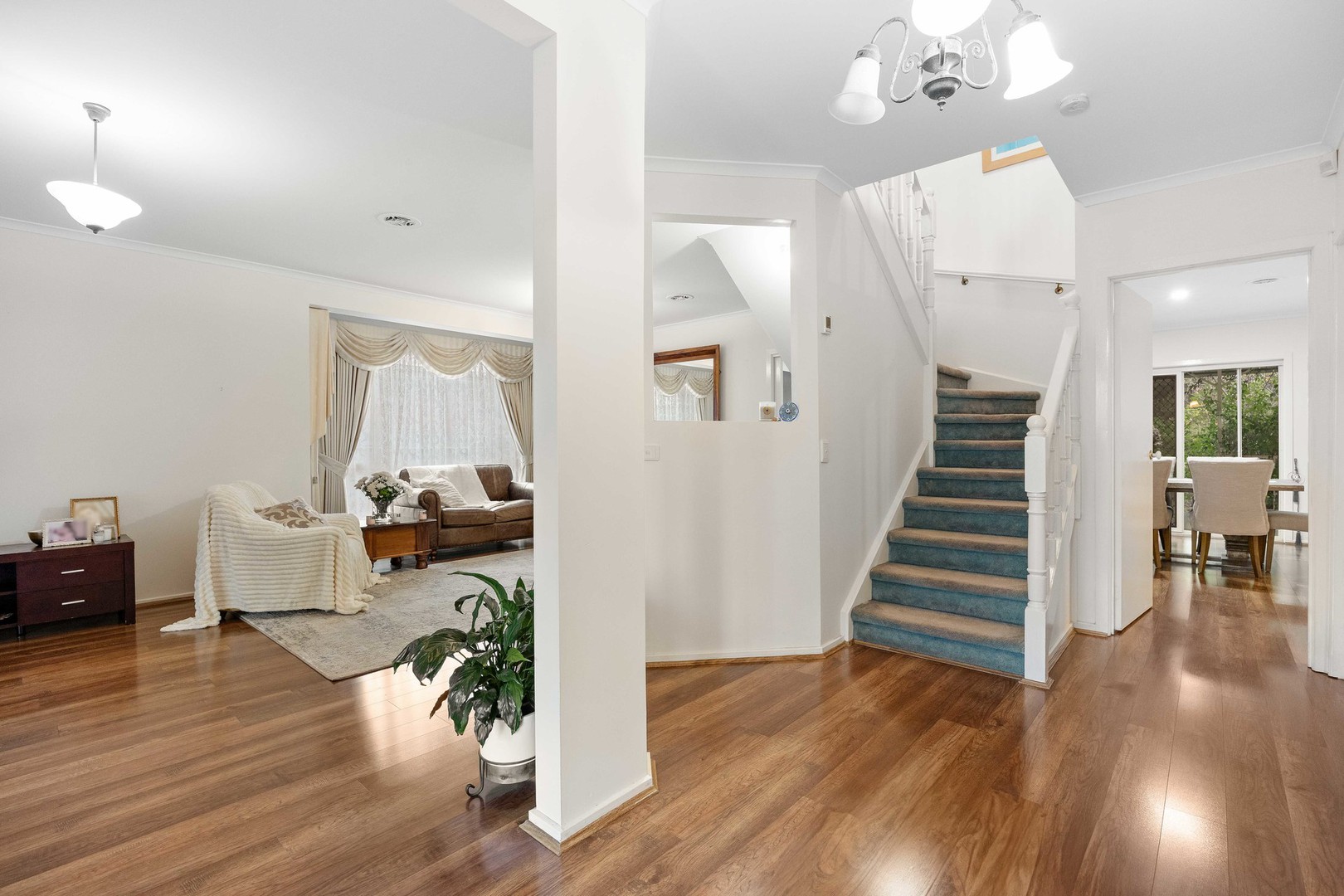39 Golden Way, Hillside, VIC 3037, Hillside - Thumbnail 3