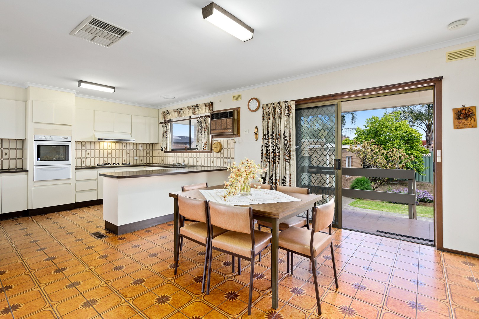 39 Grandview RoadNiddrie, VIC 3042, Niddrie - Thumbnail 3