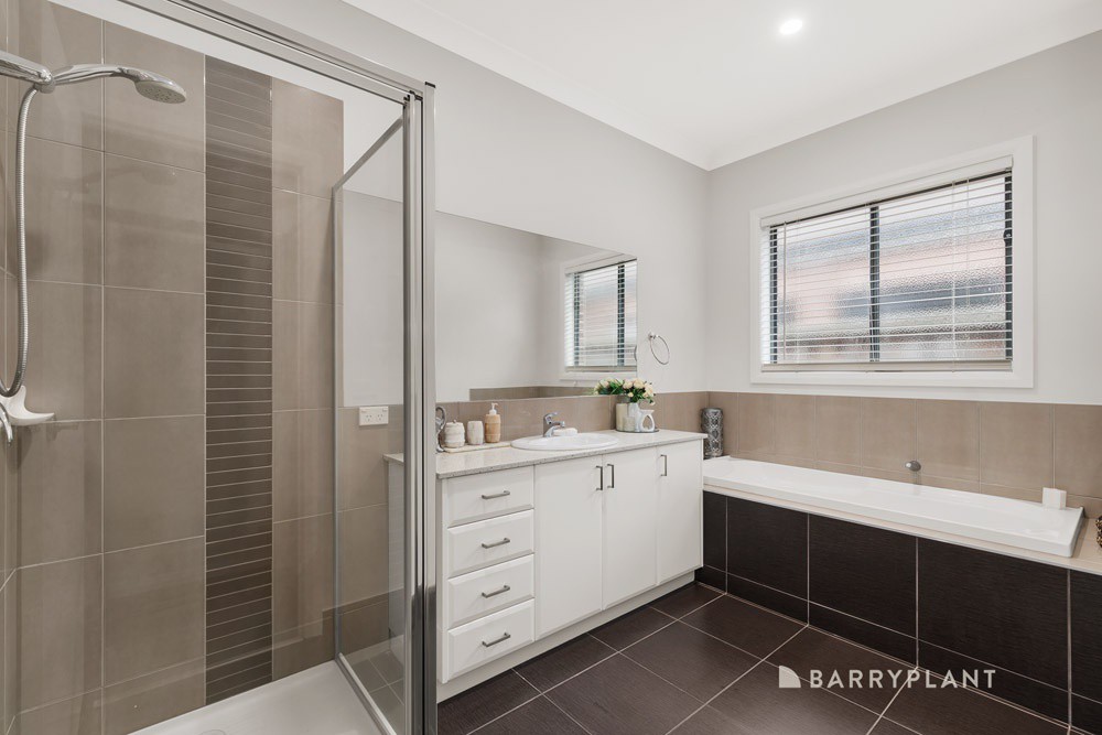 39 Huntingfield Drive, South Morang, VIC 3752, South Morang - Thumbnail 7