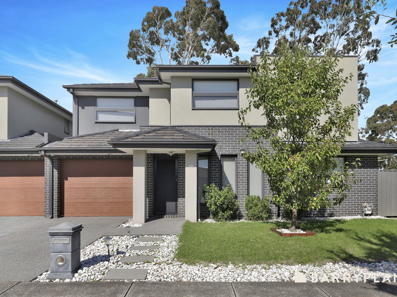 39 Hurlstone Crescent, Mill Park, VIC 3082 - Image - 10/04/2026