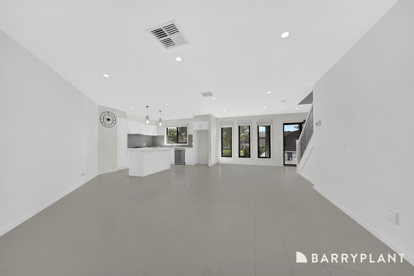 39 Hurlstone Crescent, Mill Park, VIC 3082 - Thumbnail 1 - 10/04/2026