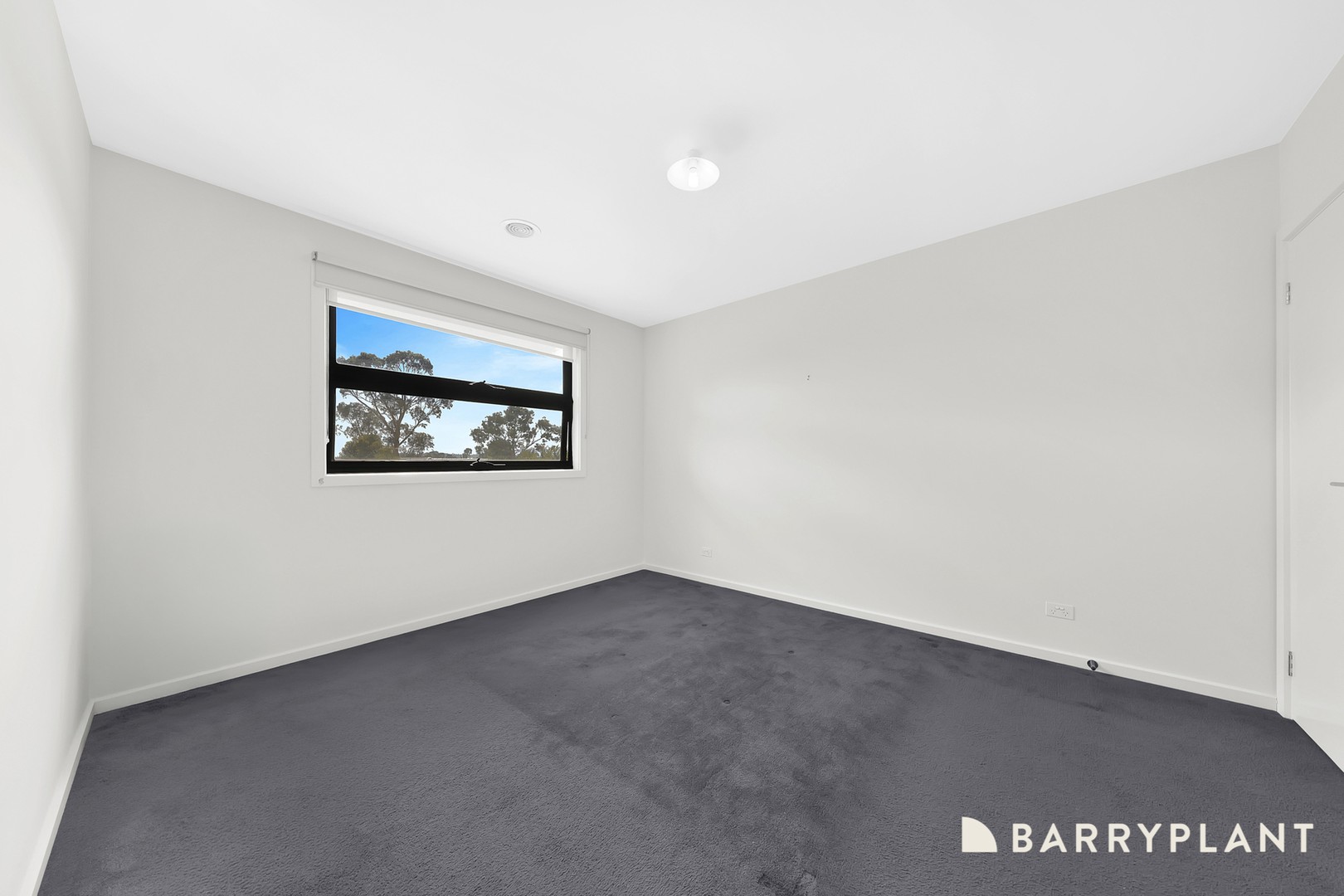 39 Hurlstone Crescent, Mill Park, VIC 3082, Mill Park - Thumbnail 6