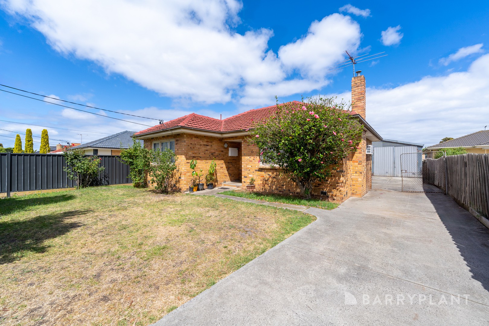 39 Isla Avenue, Glenroy, VIC 3046, Glenroy - Thumbnail 2