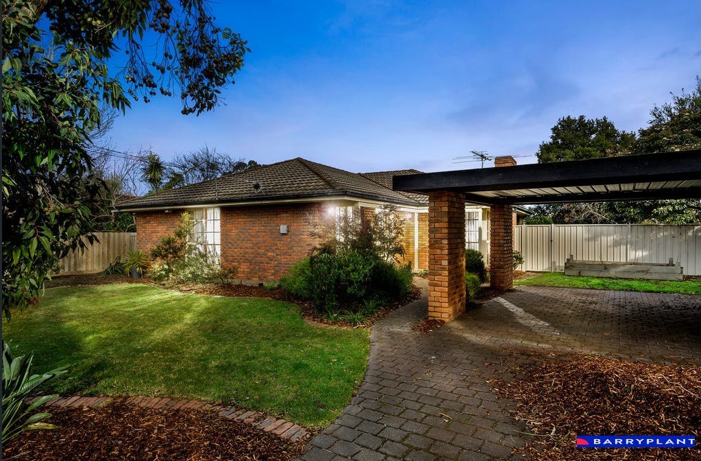 39 Joan Street, Melton, VIC 3337, Melton - Thumbnail 2