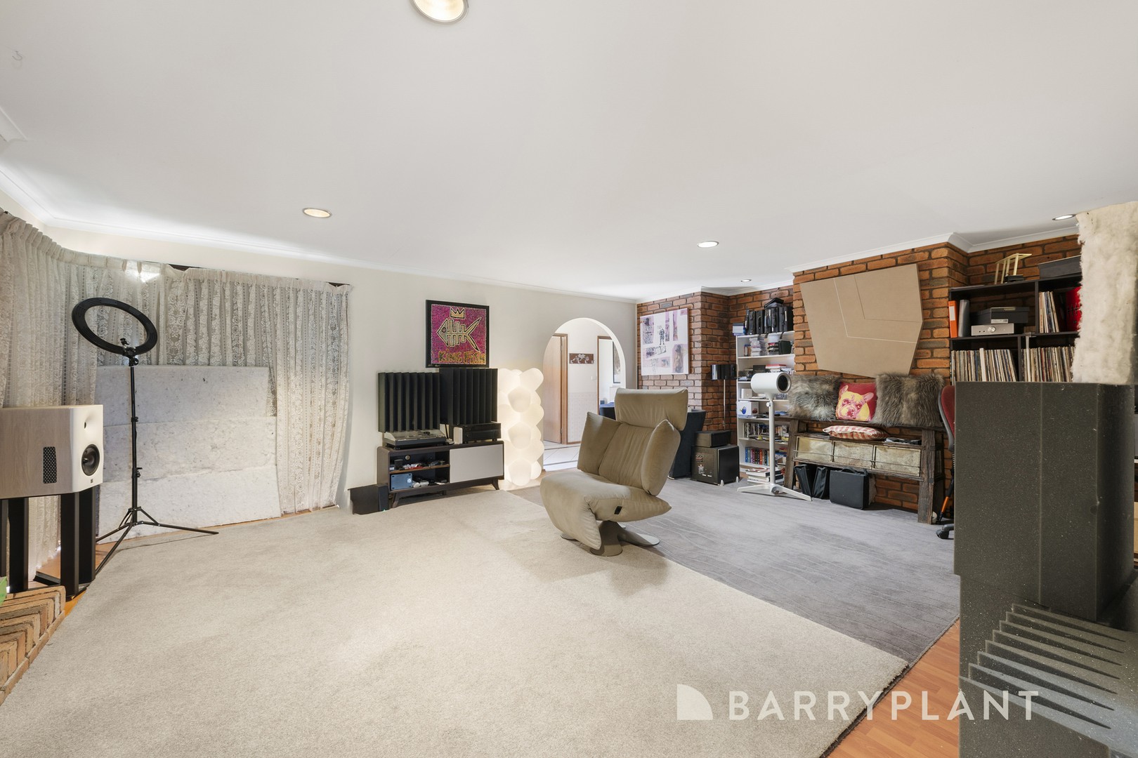 39 Joan Street, Melton, VIC 3337, Melton - Thumbnail 5