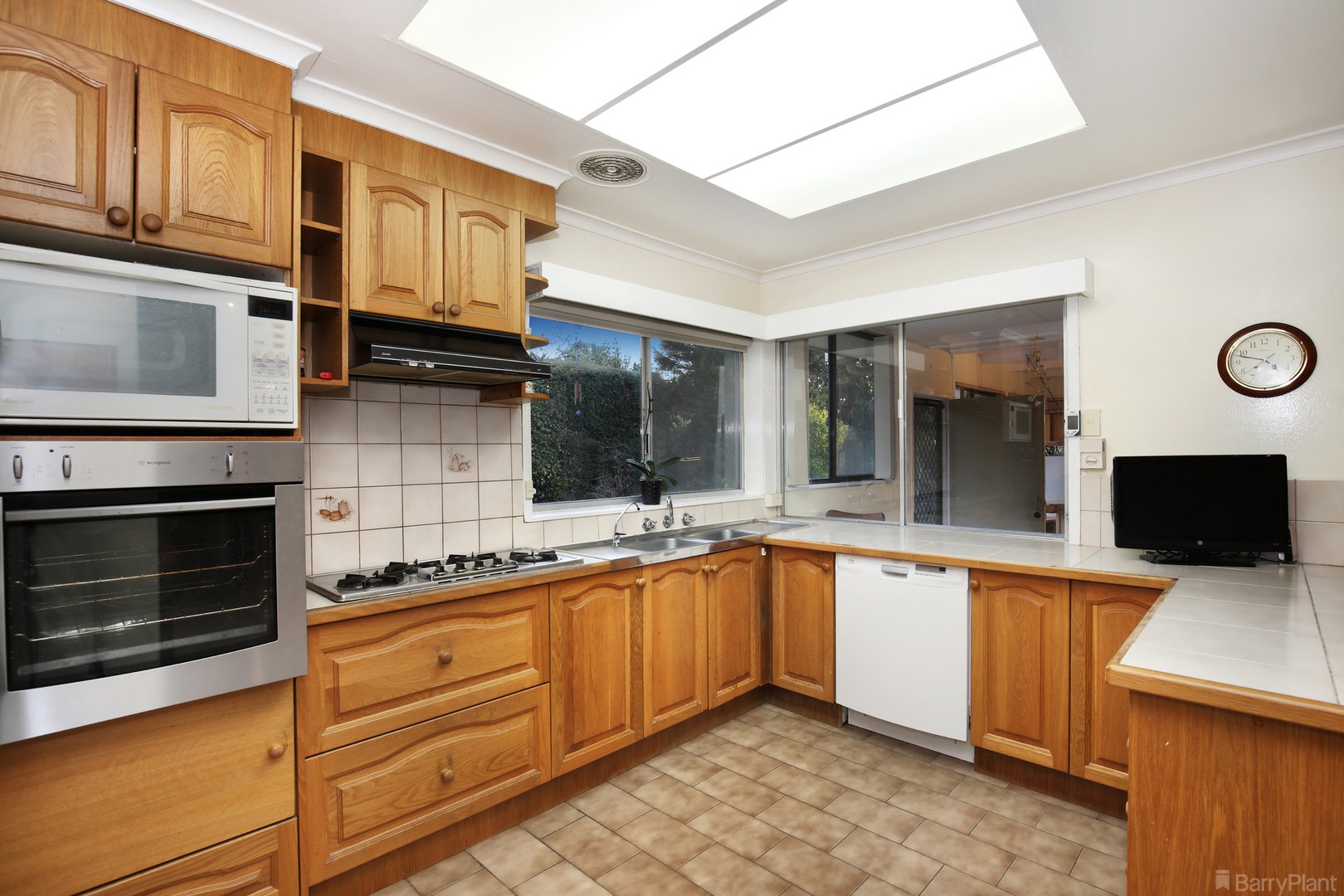 39 Lockhart Road, Ringwood North, VIC 3134, Ringwood North - Thumbnail 5