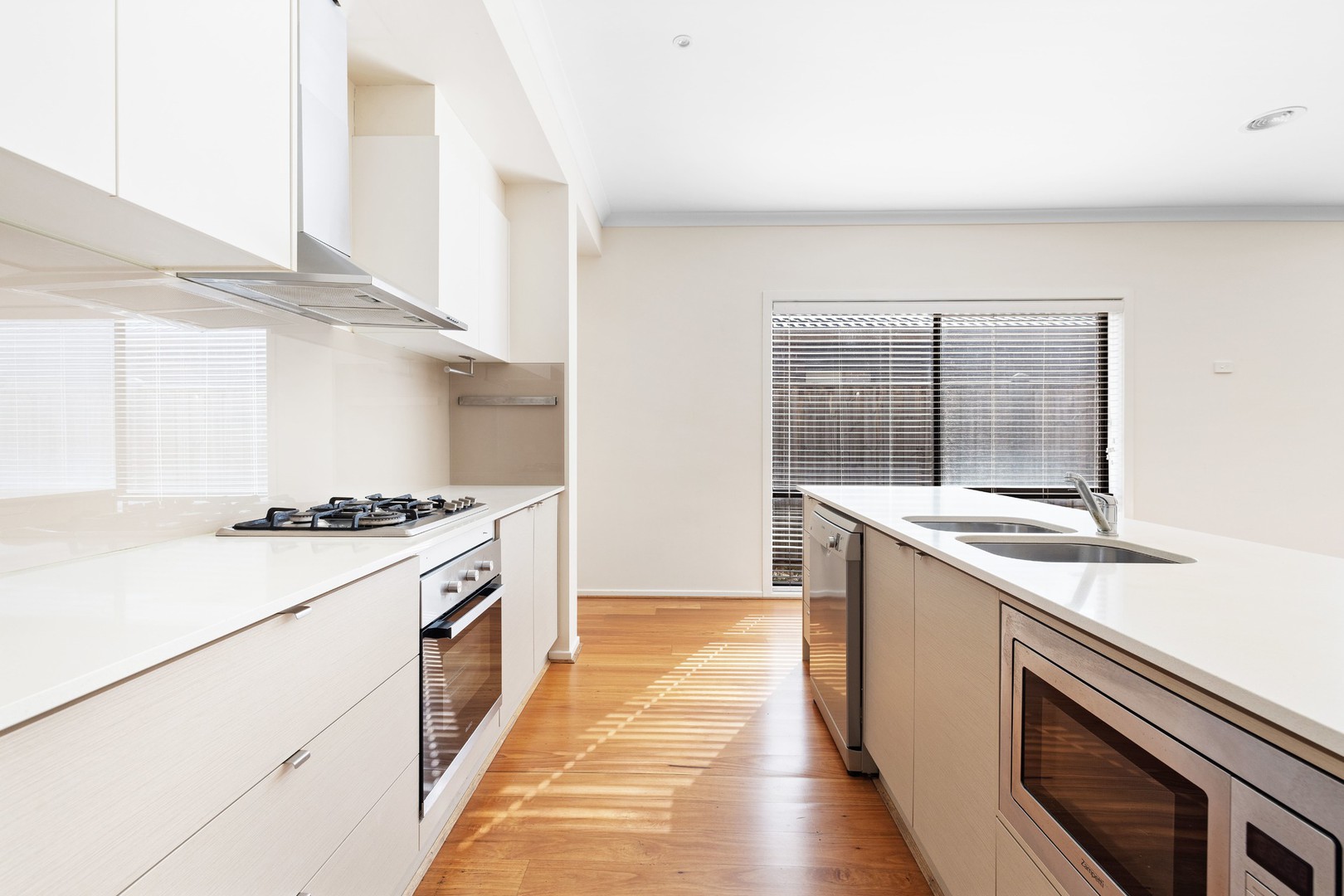 39 Lukis Avenue, Williams Landing, VIC 3027, Williams Landing - Thumbnail 5