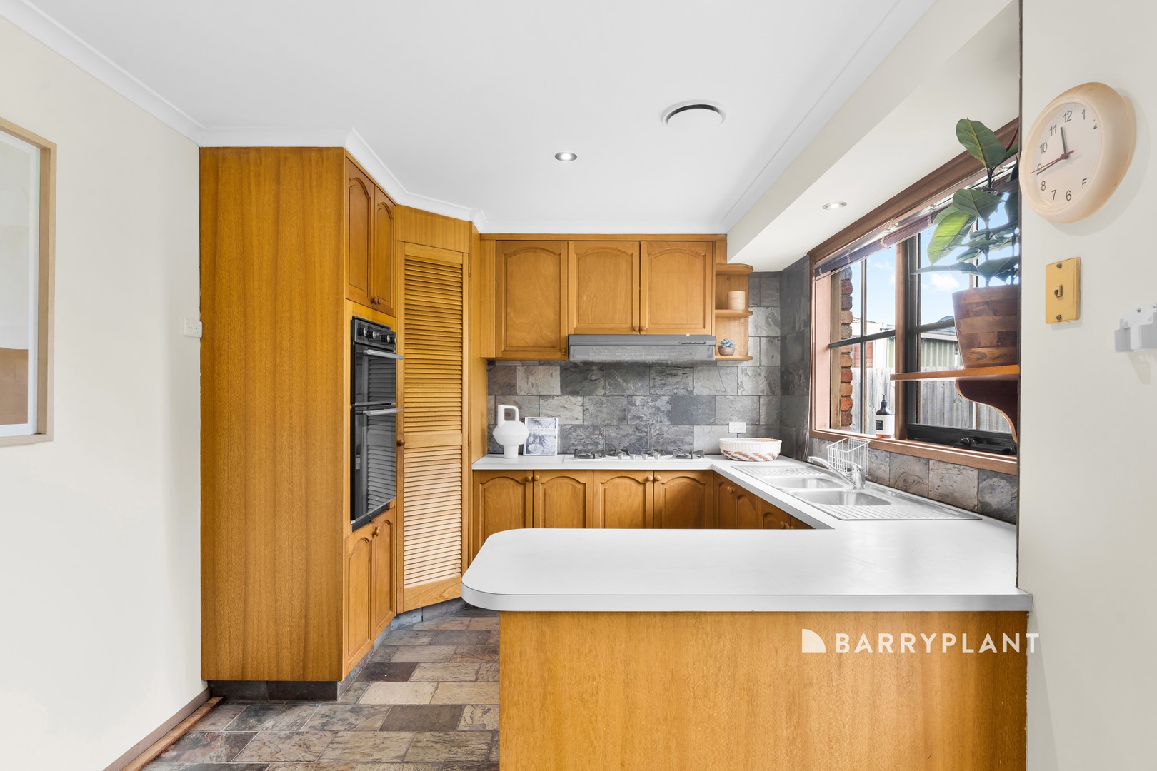 39 Maramba Drive, Narre Warren, VIC 3805, Narre Warren - Thumbnail 4