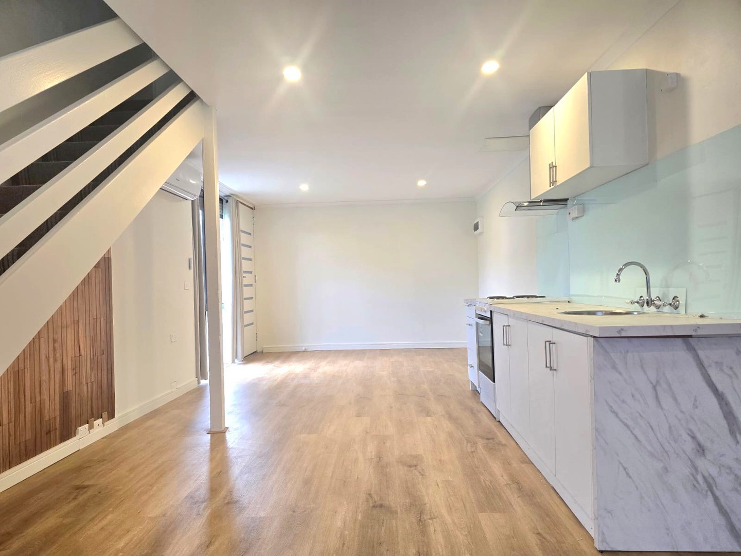 39 Mckechnie Street, St Albans, VIC 3021 - Thumbnail 2 - 31/07/2025