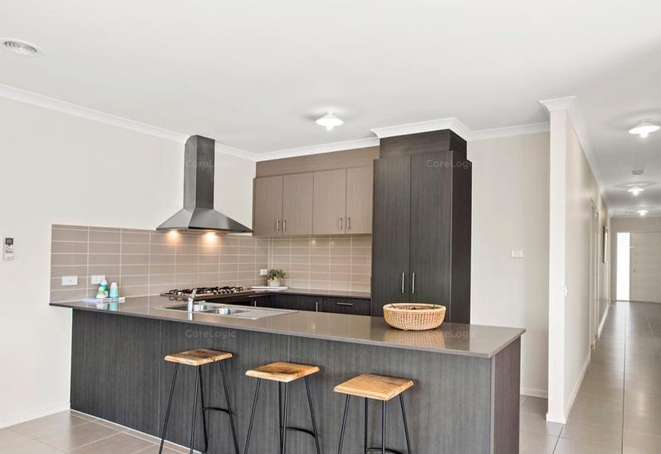 39 Mckenzie Way, Doreen, VIC 3754 - Thumbnail 1 - 22/12/2021