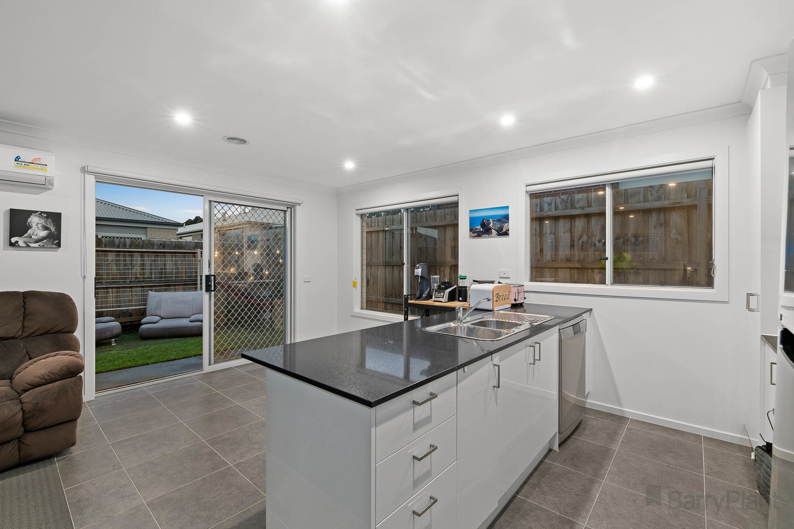 39 Merlot Road, Pakenham, VIC 3810, Pakenham - Thumbnail 6
