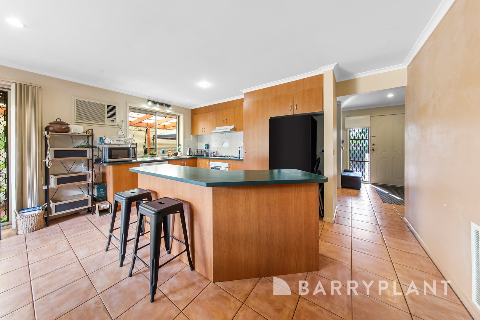 39 Mockridge Avenue, Burnside, VIC 3023, Burnside - Thumbnail 4