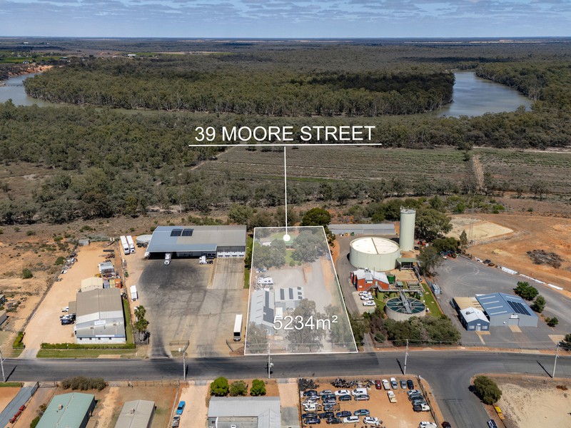39 Moore Street, Robinvale, VIC 3549 - Image - 17/11/2025