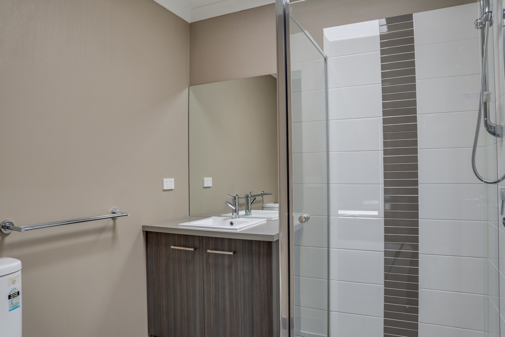 39 Pearl Drive, Craigieburn, VIC 3064, Craigieburn - Thumbnail 5