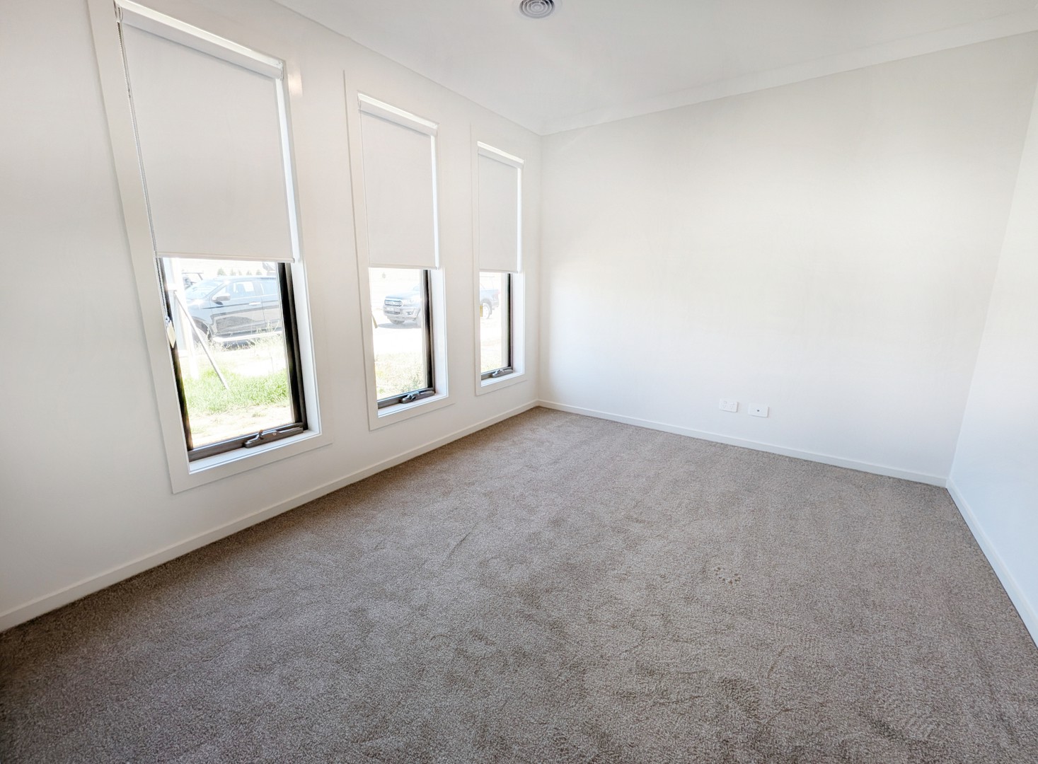 39 Pickering Crescent, Lara, VIC 3212, Lara - Thumbnail 4