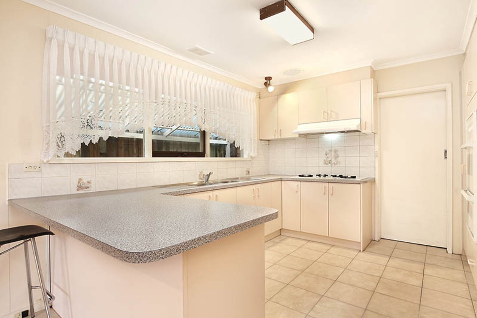 39 Polaris Drive, Doncaster East, VIC 3109, Doncaster East - Thumbnail 2
