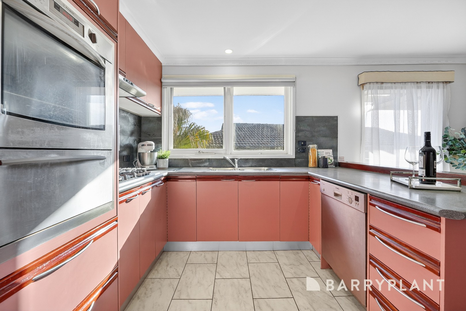39 Regnans Avenue, Endeavour Hills, VIC 3802, Endeavour Hills - Thumbnail 3
