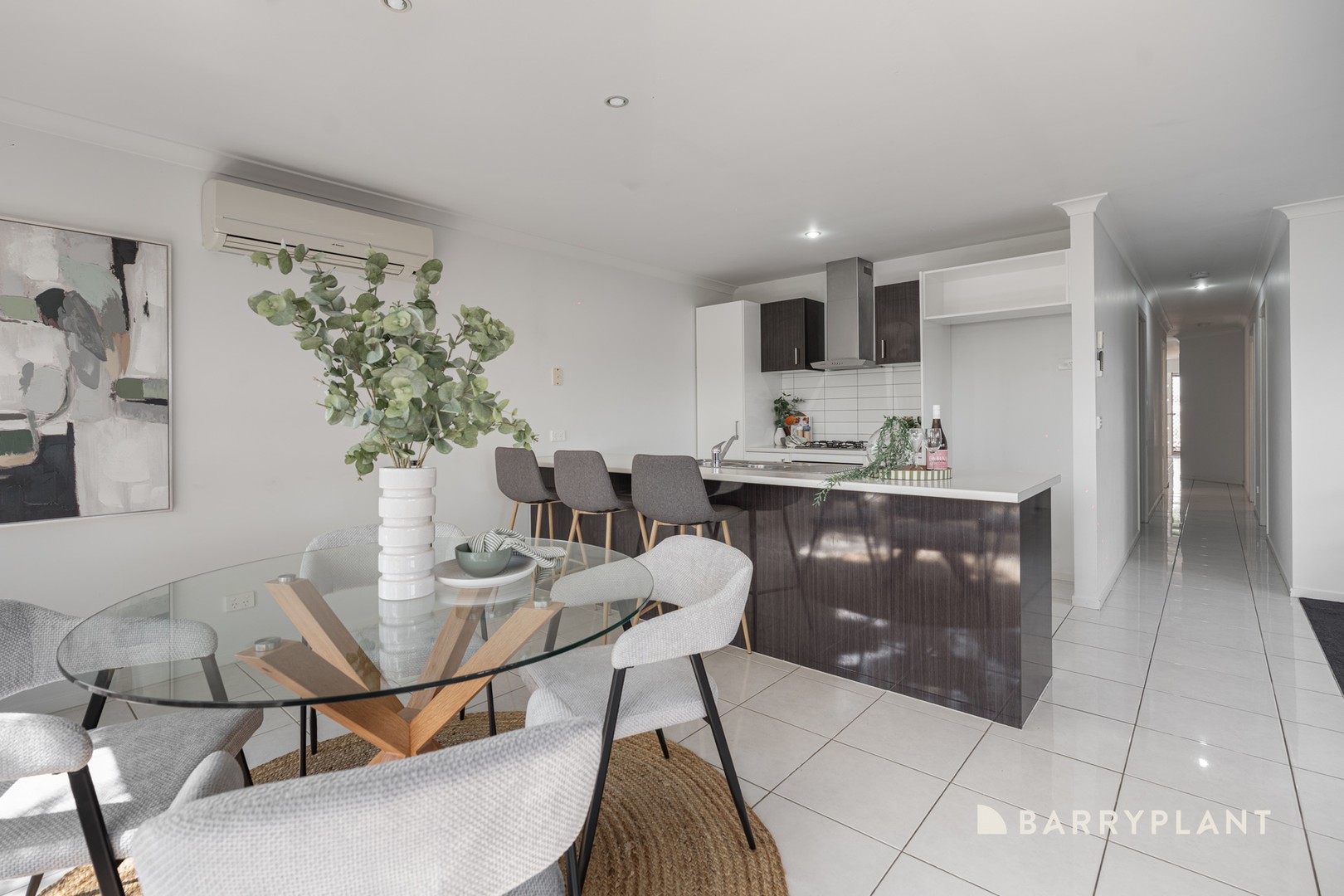 39 Rockford Street, Pakenham, VIC 3810 - Thumbnail 2 - 04/03/2026