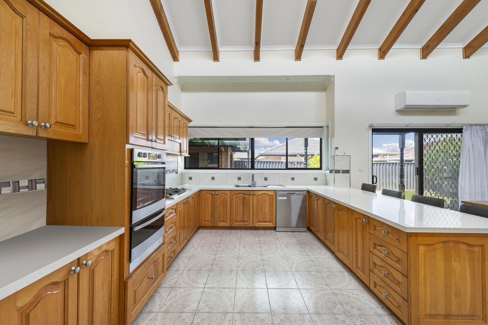 39 Roseberry AvenueKeilor Downs, VIC 3038, Keilor Downs - Thumbnail 6