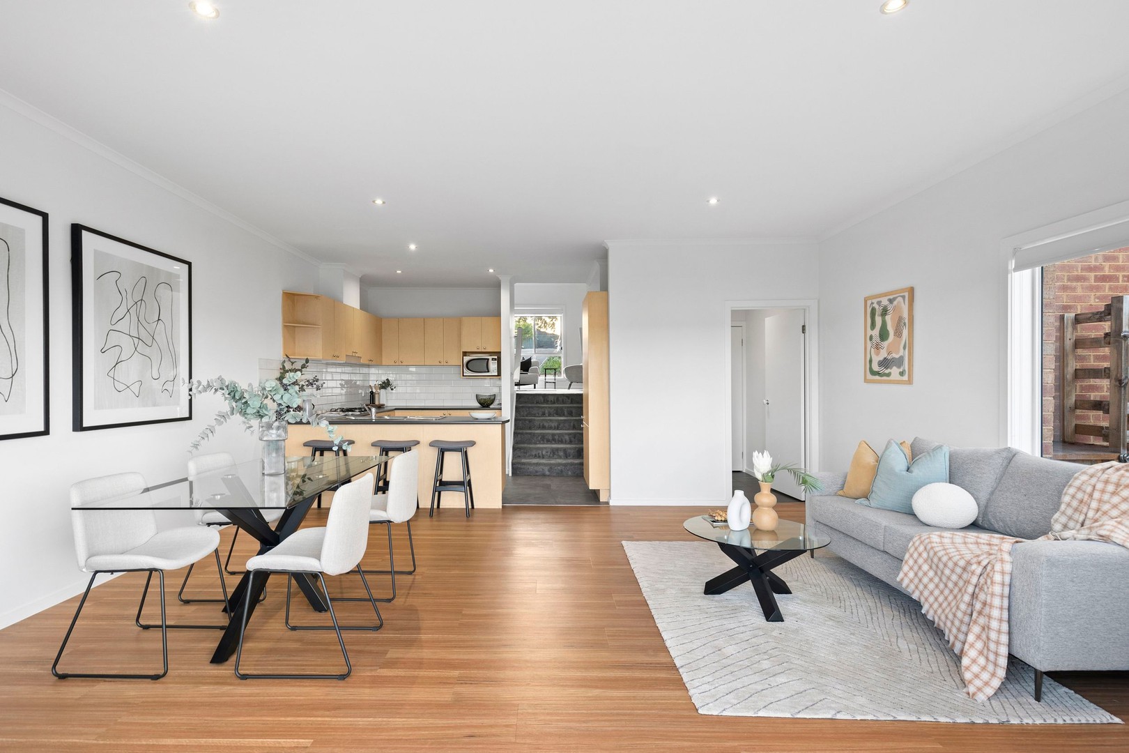 39 Seggan Circle, Gowanbrae, VIC 3043 - Thumbnail 2 - 30/10/2024