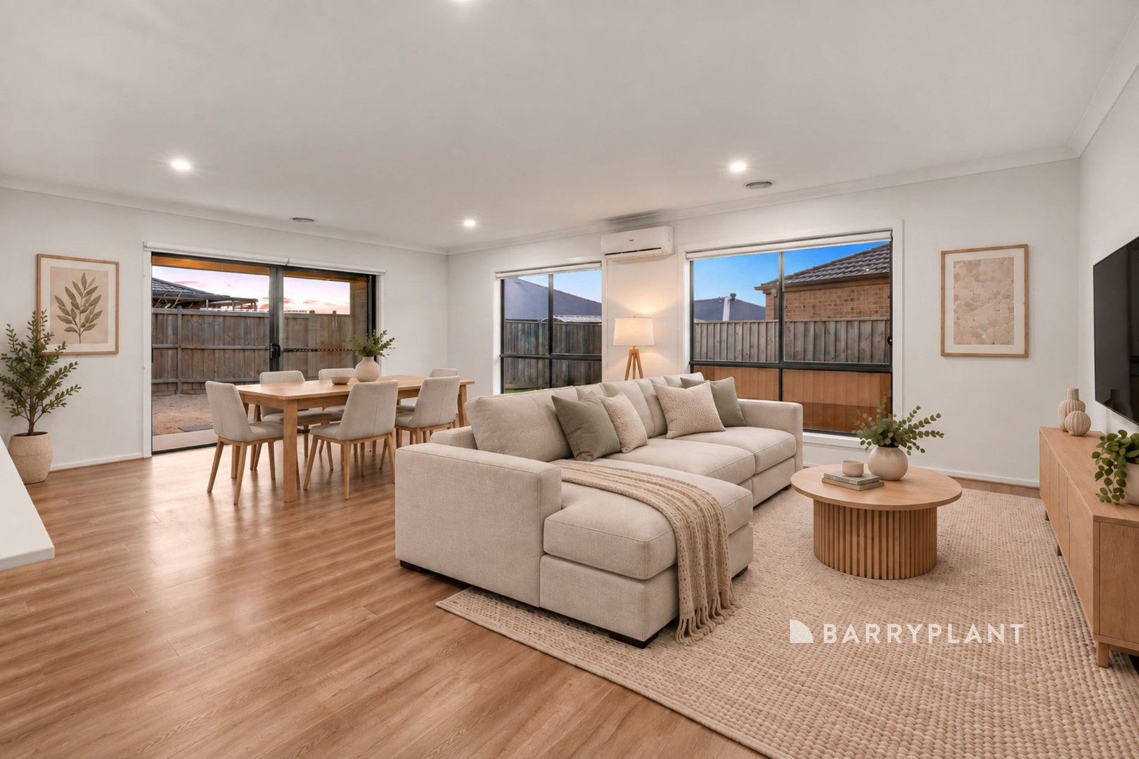 39 Staghorn Way, Drouin, VIC 3818 - Thumbnail 2 - 10/09/2026