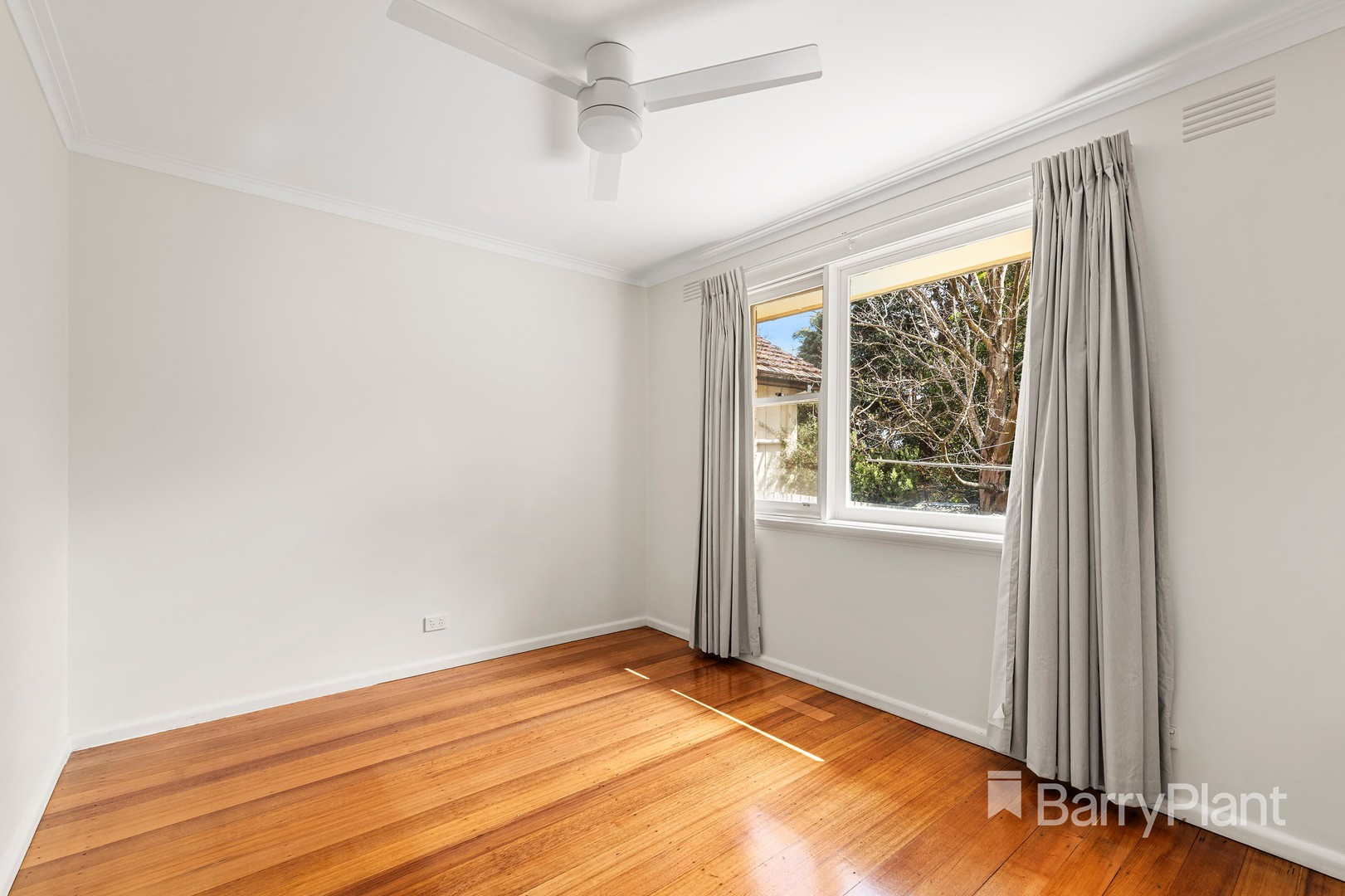 39 Stanley Avenue, Eltham, VIC 3095, Eltham - Thumbnail 6