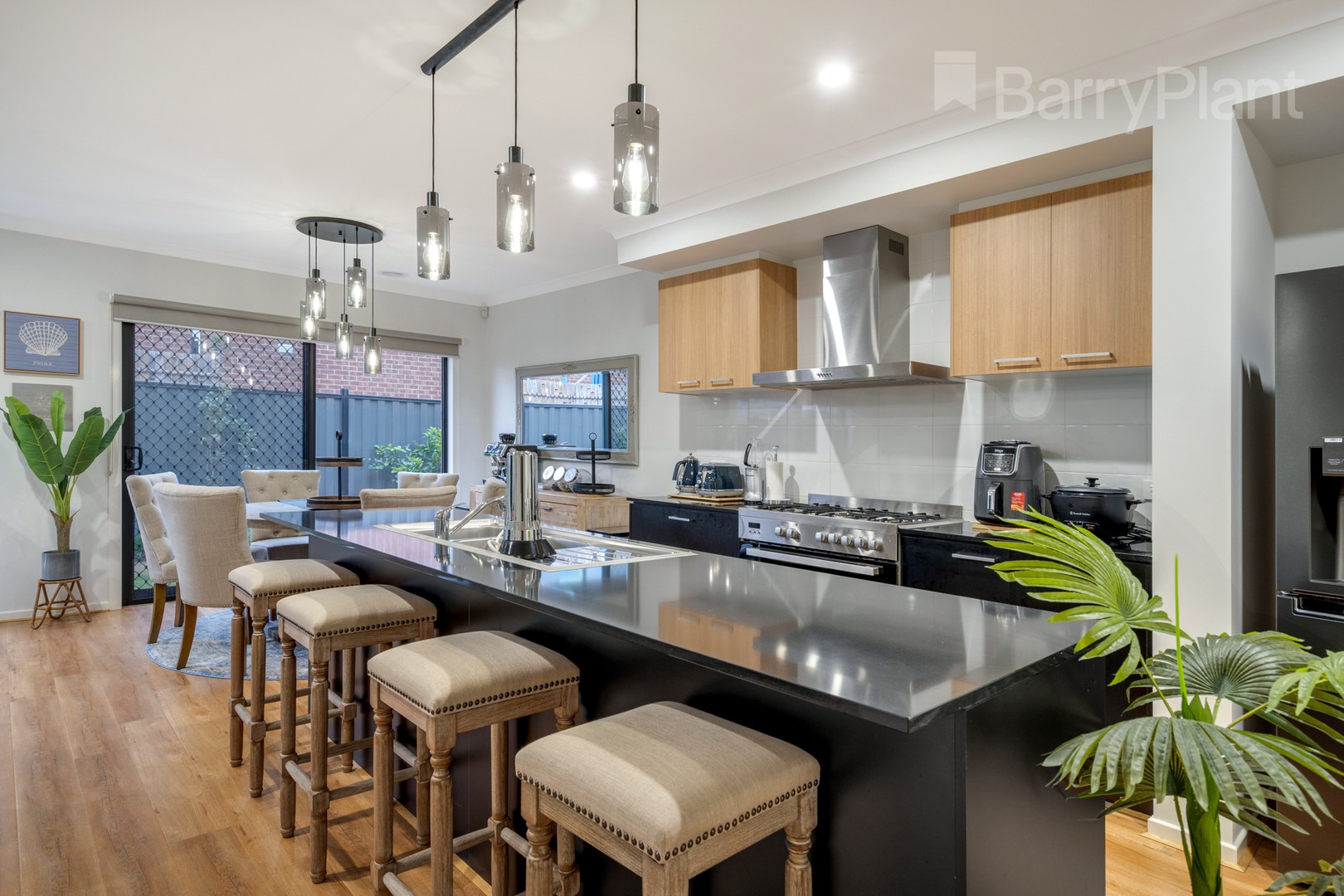 39 Tucholsky Drive, Kalkallo, VIC 3064, Kalkallo - Thumbnail 2
