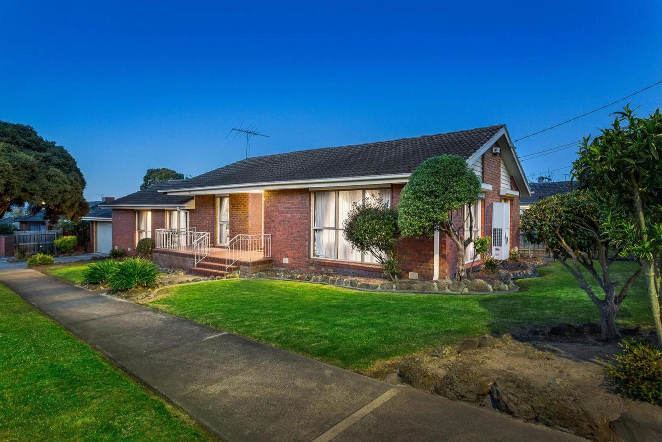 39 Victoria Street, Bulleen, VIC 3105, Bulleen - Thumbnail 2