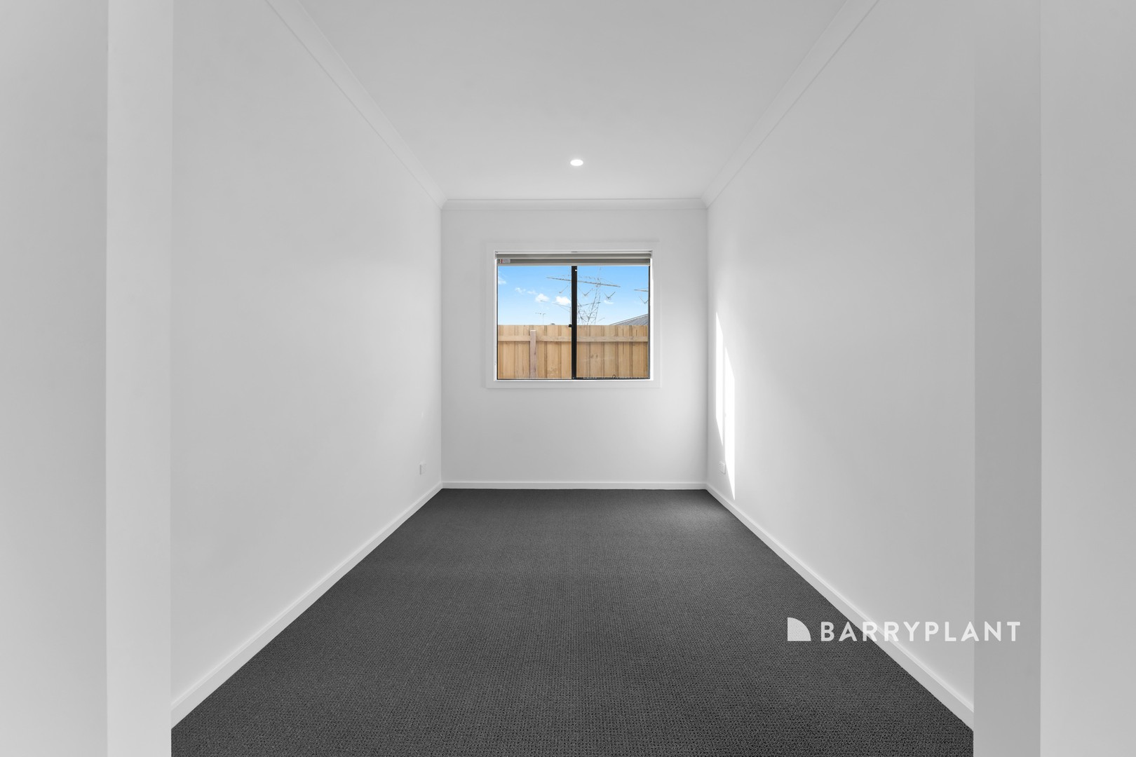 39 Vondel Way, Clyde North, VIC 3978 - Thumbnail 1 - 06/05/2026