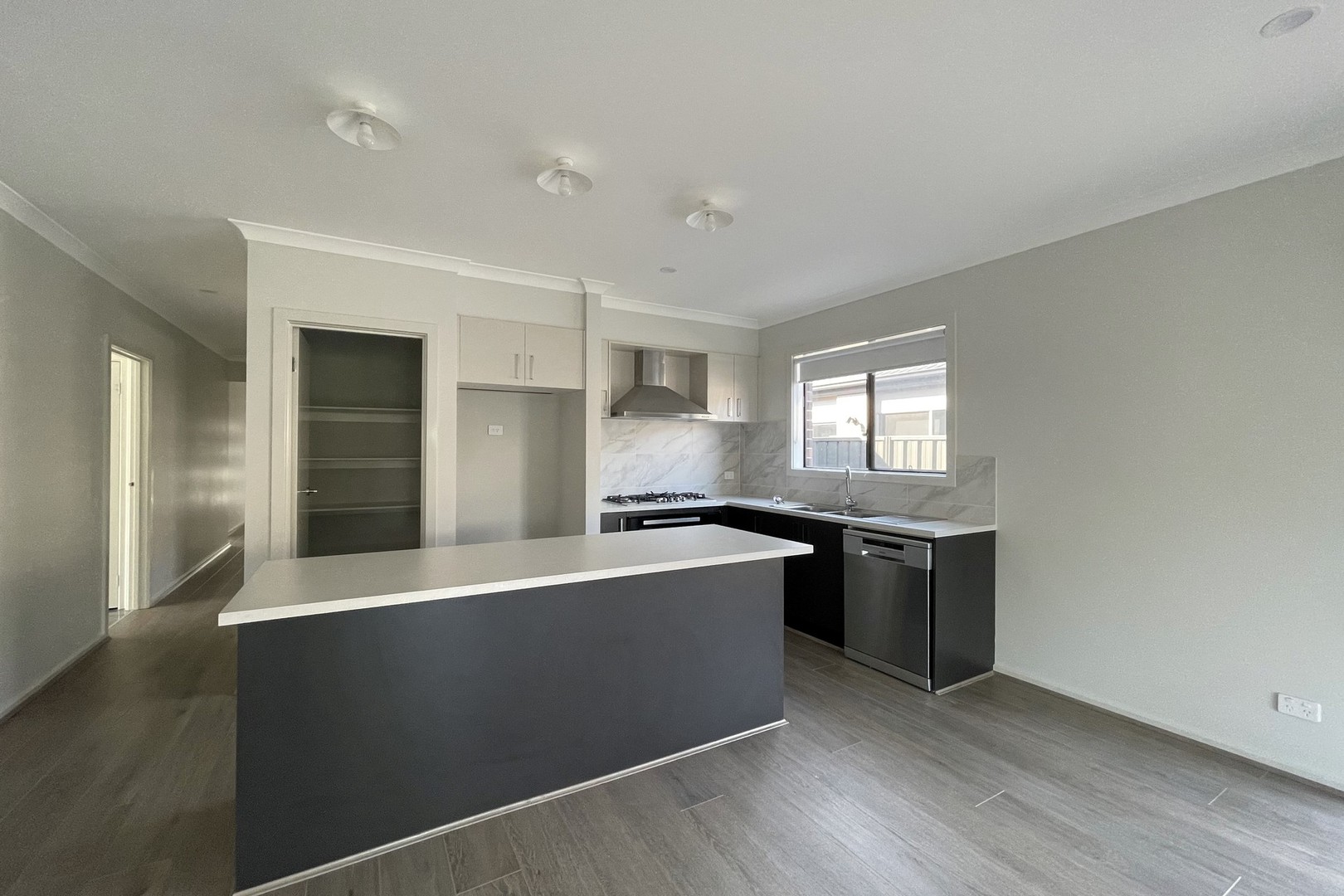 39 Voyager Drive, Fraser Rise, VIC 3336, Fraser Rise - Thumbnail 3