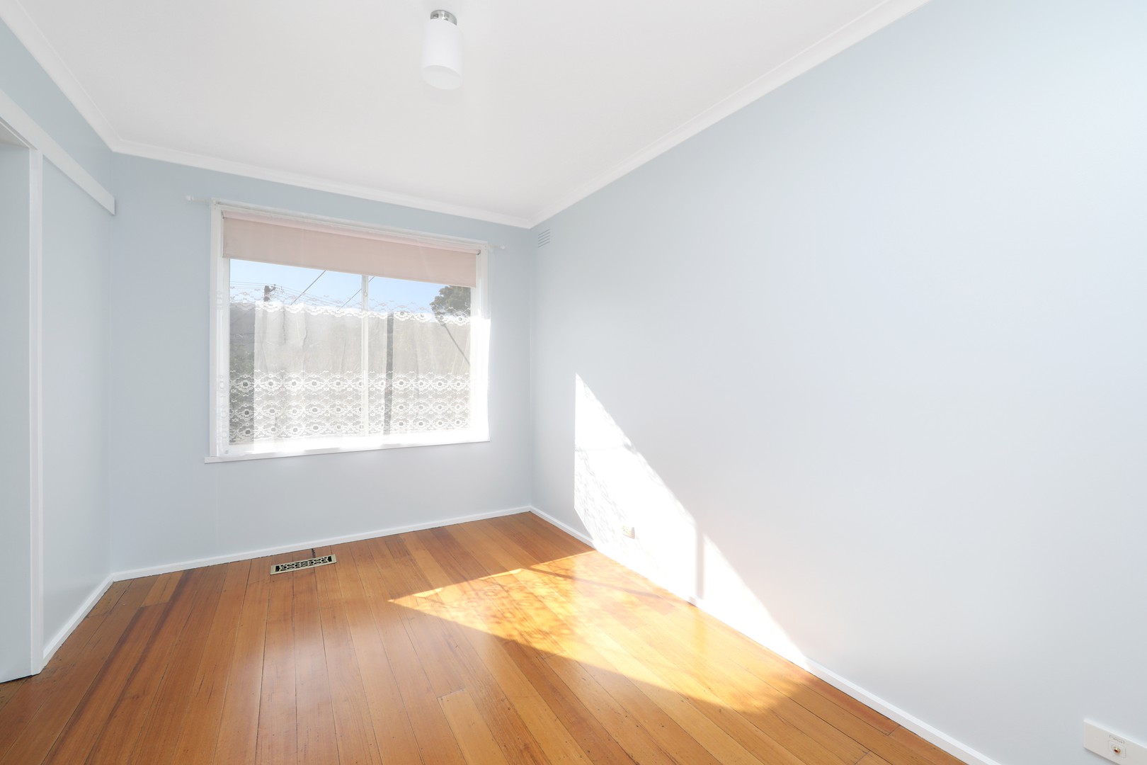 39 Waters Avenue, Upper Ferntree Gully, VIC 3156, Upper Ferntree Gully - Thumbnail 4