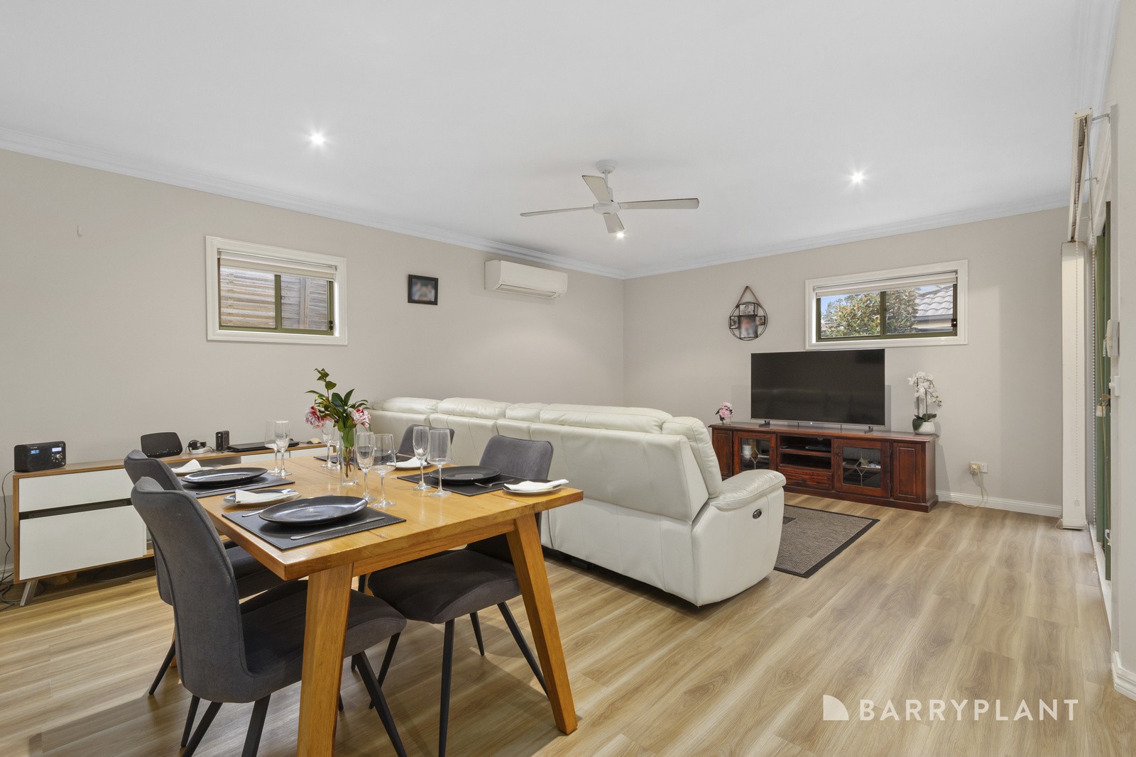 39 Wattletree Road, Ferntree Gully, VIC 3156, Ferntree Gully - Thumbnail 3