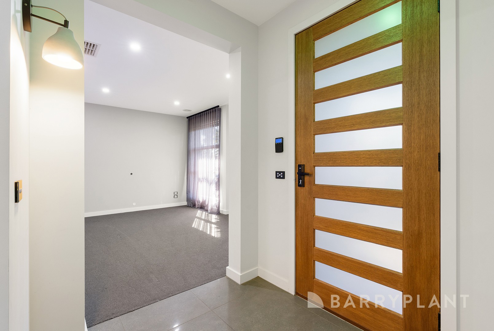 39 Whitfield Crescent, Craigieburn, VIC 3064 - Thumbnail 2 - 14/09/2026