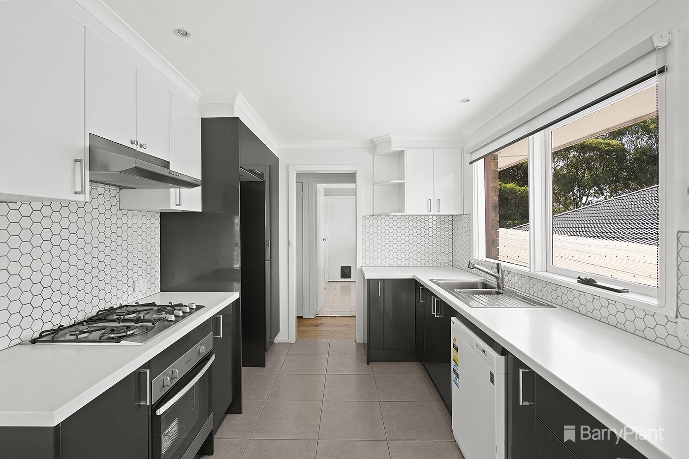 39 Winnetka Drive, Lilydale, VIC 3140, Lilydale - Thumbnail 2