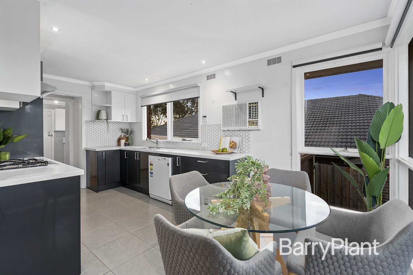 39 Winnetka Drive, Lilydale, VIC 3140, Lilydale - Thumbnail 2