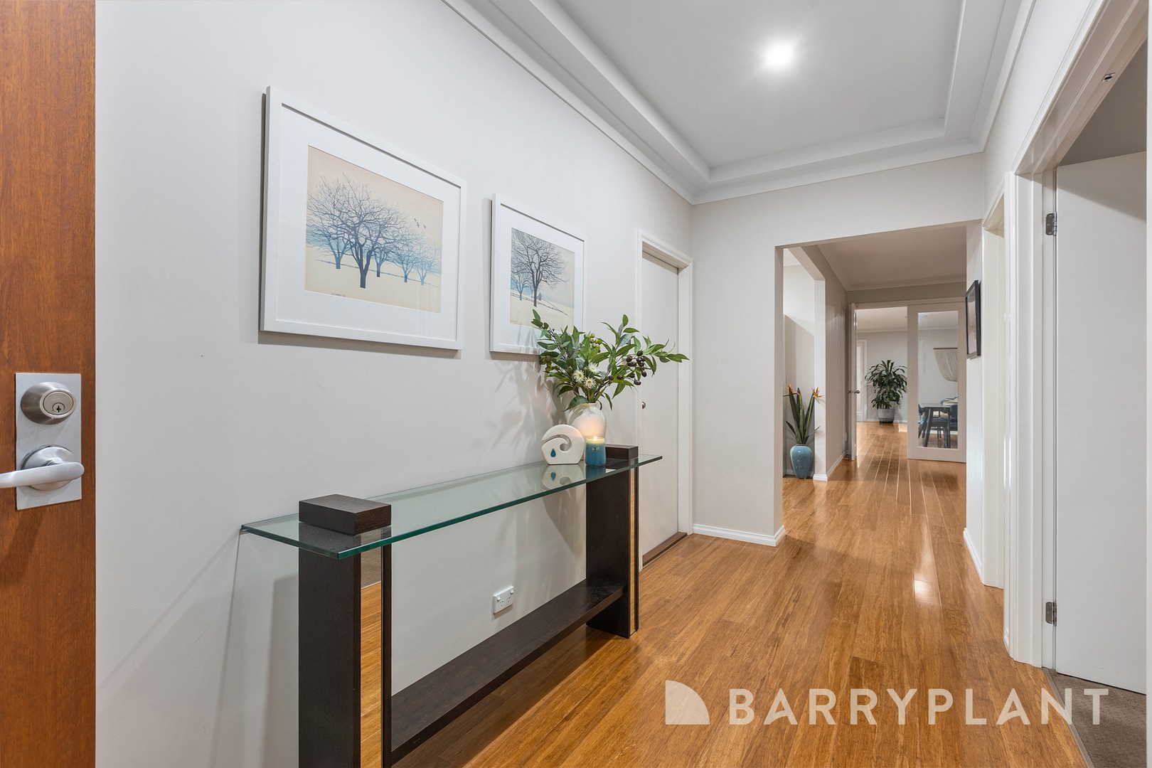 39 Worcester Crescent, Bundoora, VIC 3083 - Thumbnail 2 - 15/04/2026